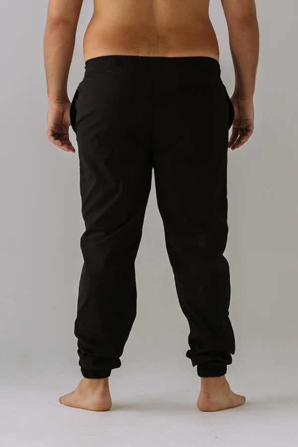 PANTALÓN NEGRO